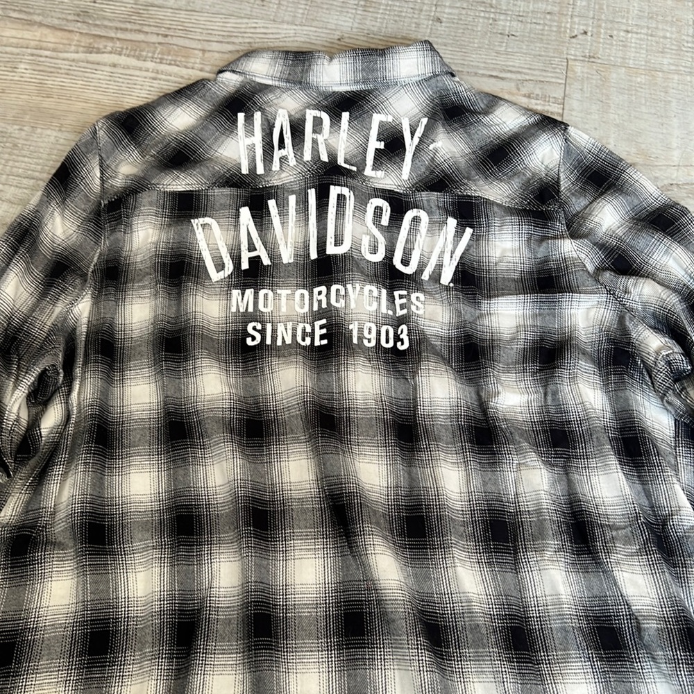 Harley Davidson woman’s XXL